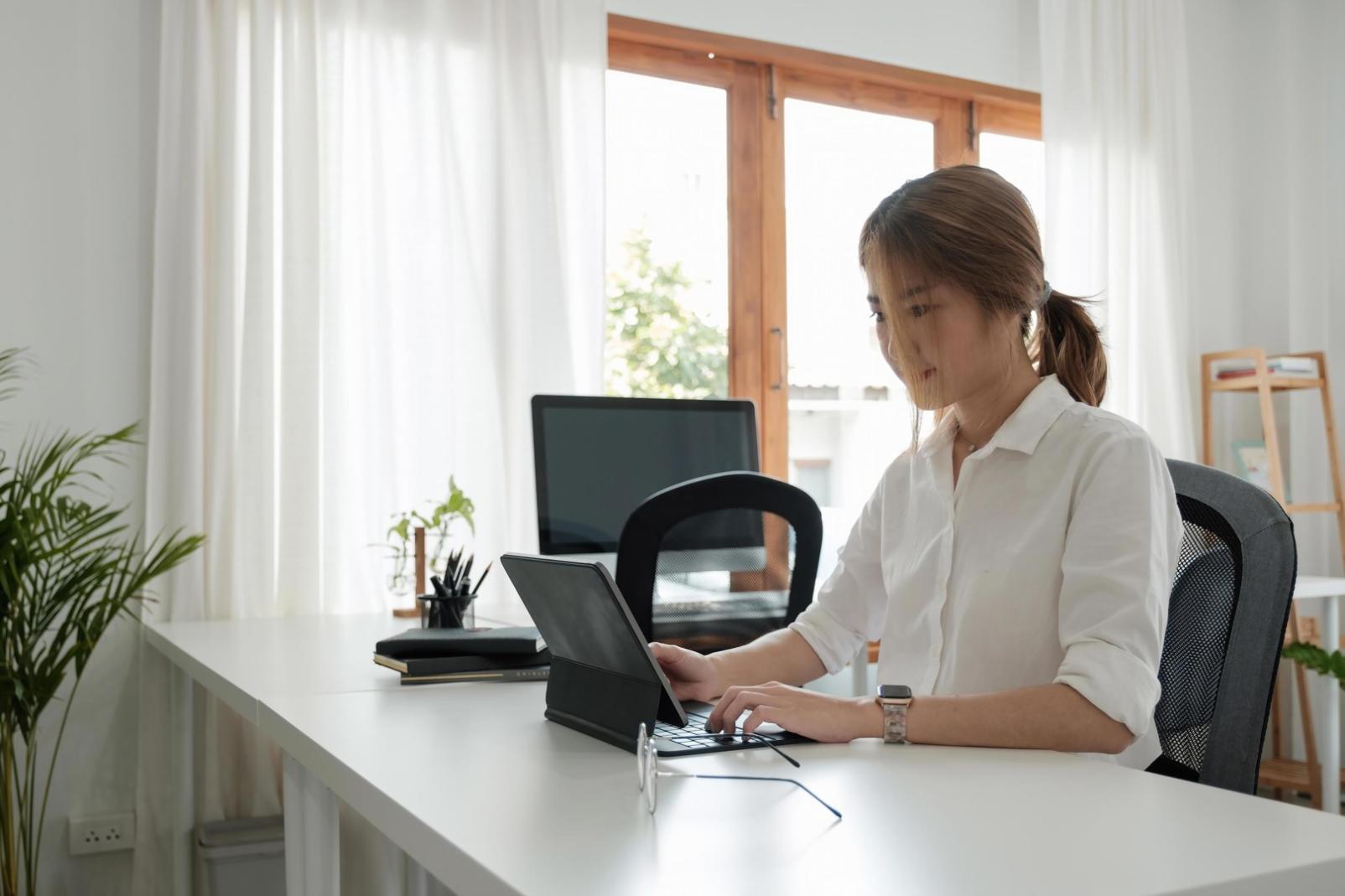 Hands-on financial modeling approach